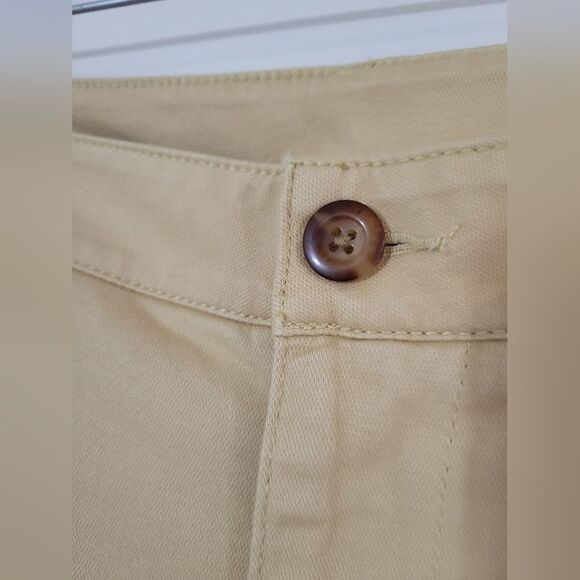 L.L. Bean NWT Women's Comfort Stretch Pants, Mid-Rise Wide-Leg Chino Size 20W - Picture 7 of 10